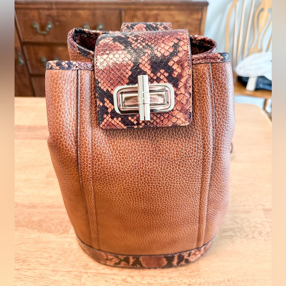 Brahmin Maddie Bucket Bag - Cognac Saguaro